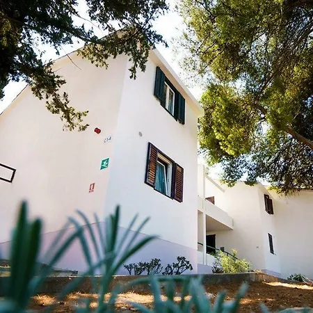 Lumbarda Resort Apartments Lumbarda