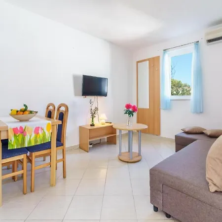 Lumbarda Resort Apartments Lumbarda