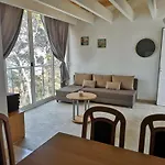 Lumbarda Resort Apartments Lumbarda