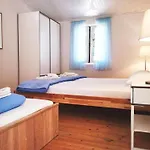 Апартаменты Lumbarda Resort Apartments *