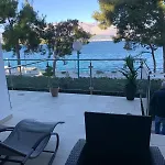 Lumbarda Resort Apartments *