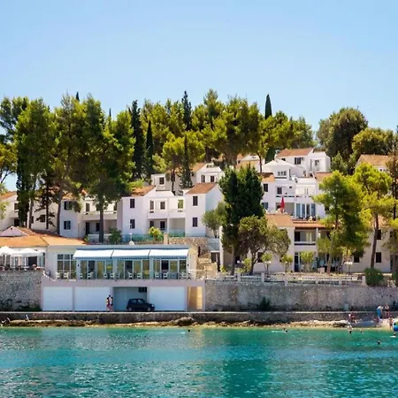 Lumbarda Resort Apartments Daire *
