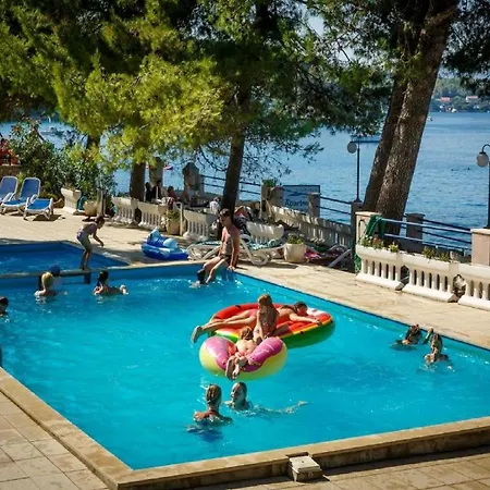 Lumbarda Resort Apartments * Lumbarda