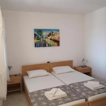 Lumbarda Resort Apartments