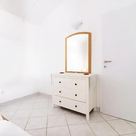 Lumbarda Resort Apartments Apartman