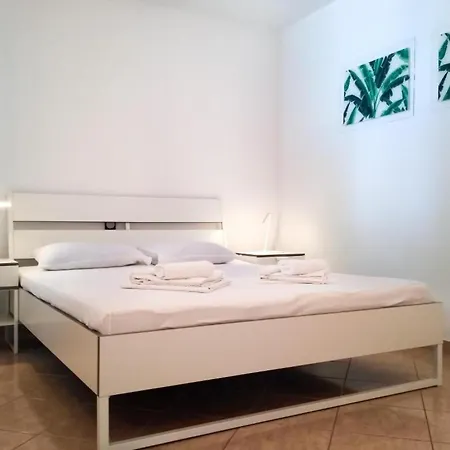 Lumbarda Resort Apartments