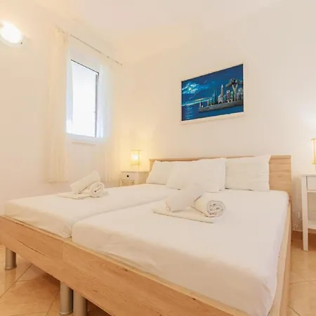 Lumbarda Resort Apartments Apartman