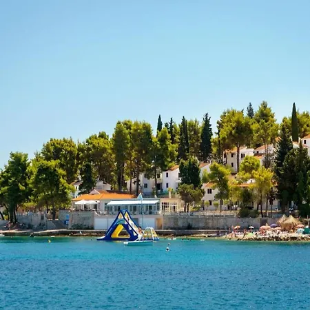 Appartement Lumbarda Resort Apartments