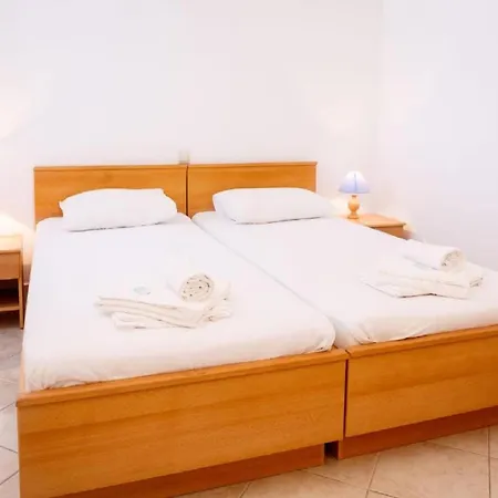 Lumbarda Resort Apartments Apartman *