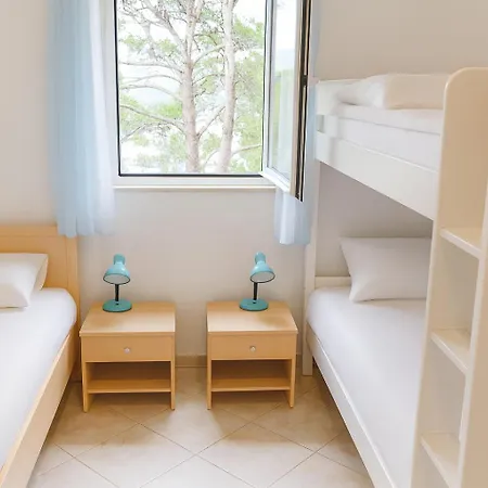 公寓 Lumbarda Resort Apartments 鲁巴达