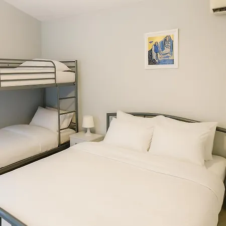 Lumbarda Resort Apartments شقة