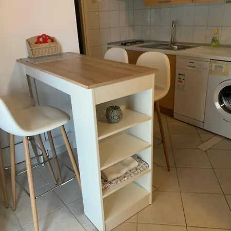 公寓 Lumbarda Resort Apartments