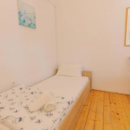 公寓 Lumbarda Resort Apartments 鲁巴达