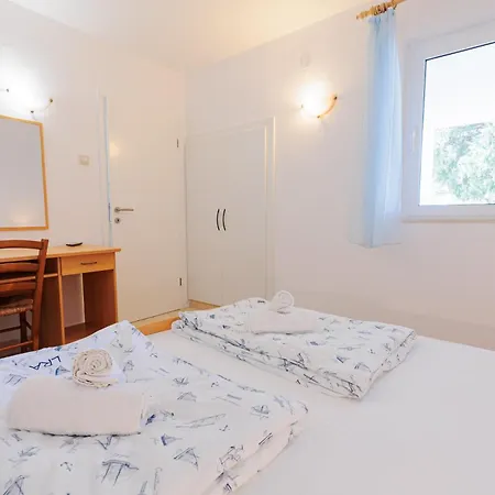 Lumbarda Resort Apartments