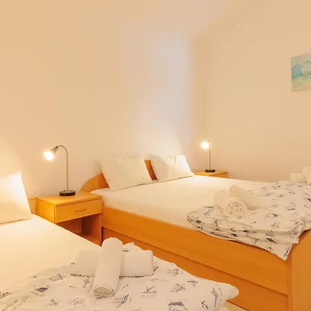 Apartment Lumbarda Resort Apartments
