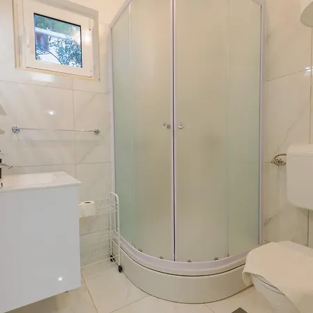 Lumbarda Resort Apartments