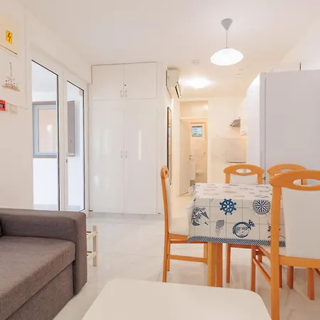 公寓 Lumbarda Resort Apartments