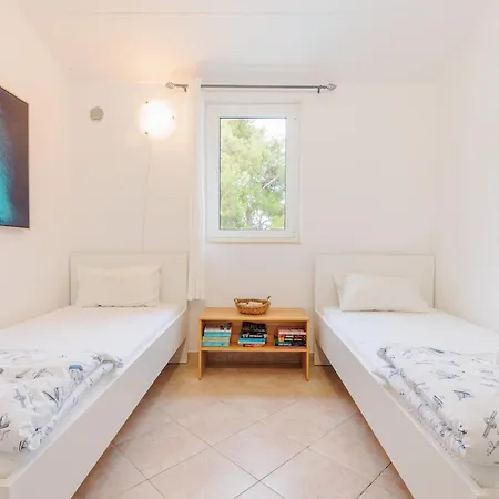 Lumbarda Resort Apartments Appartamento Lumbarda