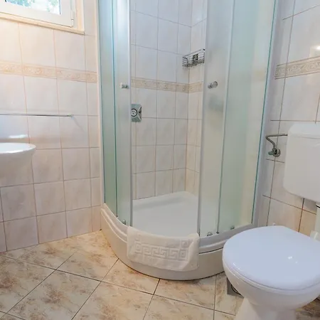 Lumbarda Resort Apartments 公寓