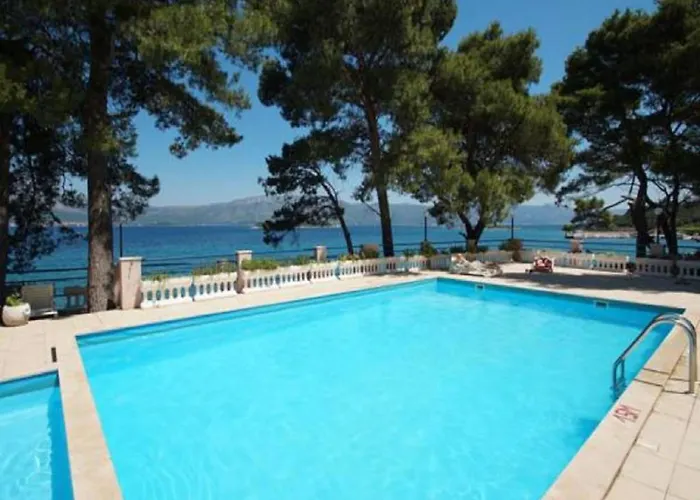 아파트 Lumbarda Resort Apartments 룸바르다