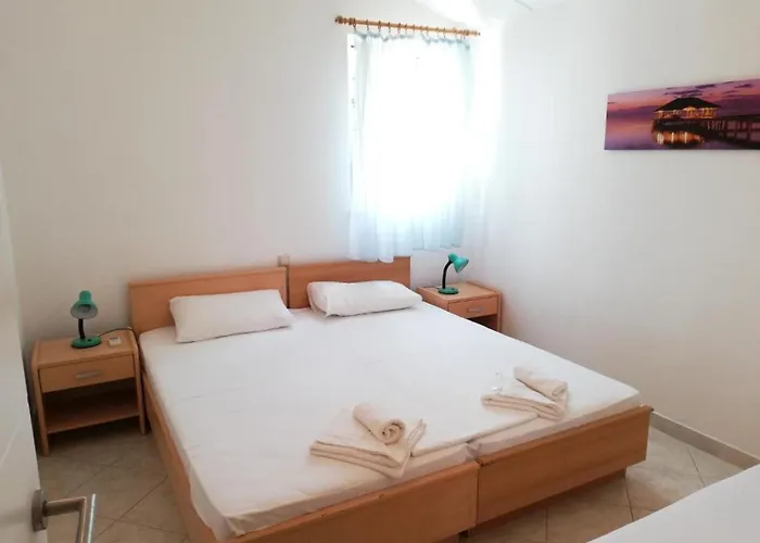 Lumbarda Resort Apartments 아파트 룸바르다