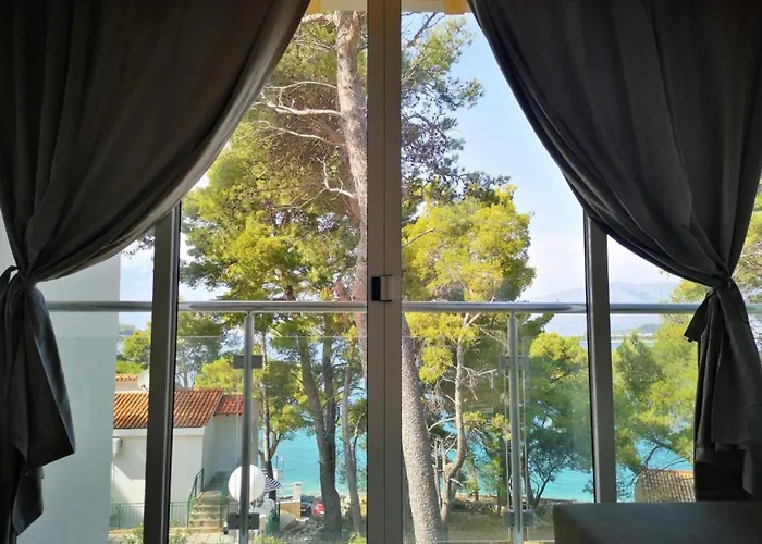 Lumbarda Resort Apartments 아파트 룸바르다